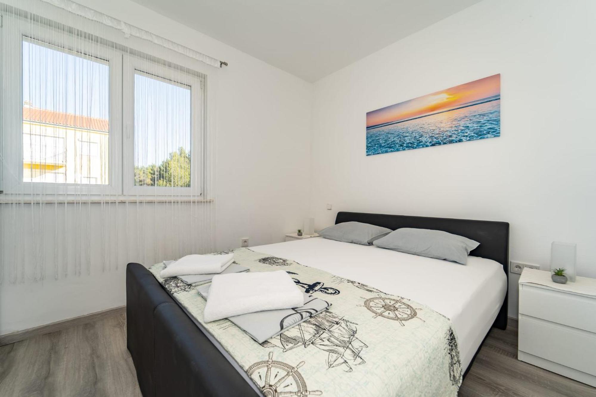 Apartments Villa M&M Bibinje Bagian luar foto